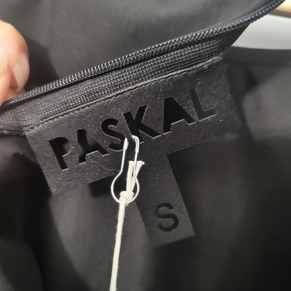 Paskal Black Short Sleeve Dress with Laser Cut Details NWT - Picture 11 of 14